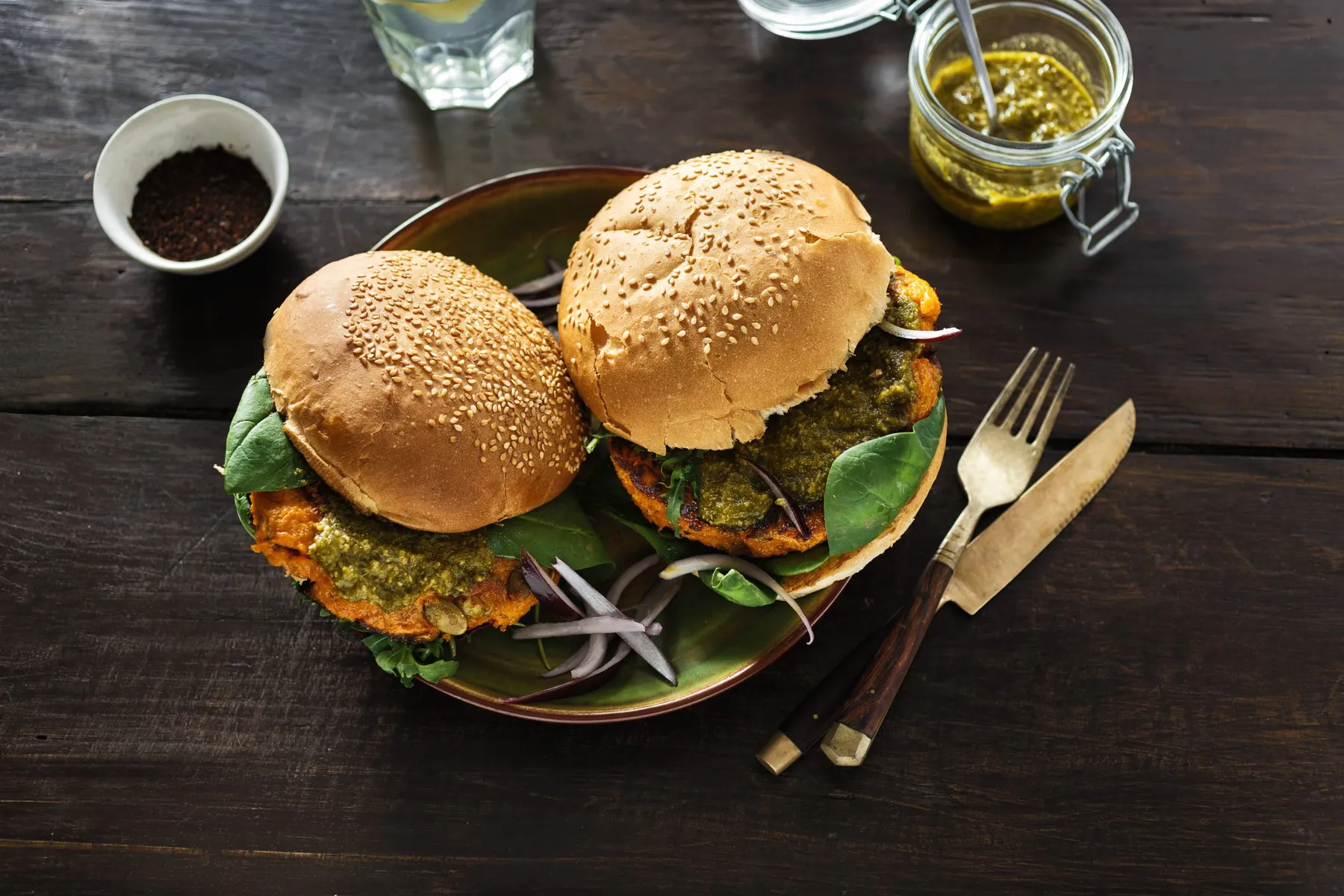 Burger au pesto